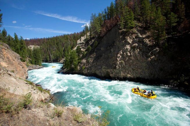 Rafters navigate the